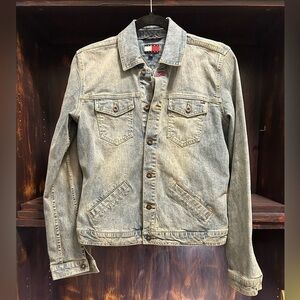 Tommy Hilfiger Distressed Denim Jean Jacket Women’s Large | tommy jeans